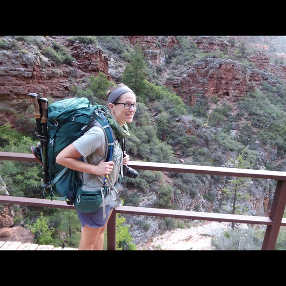 Meet your Posher, Lindsay - Picture 1 of 1